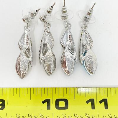SILVER & BLUE RHINESTONE EARRINGS