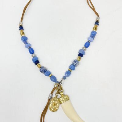 CHICOâ€™S BLUE BEAD AND FAUX IVORY NECKLACE