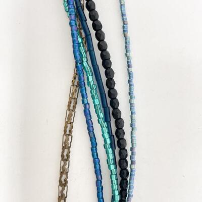 CHICOâ€™S BLUE AND GOLD TONED PENDANT NECKLACE