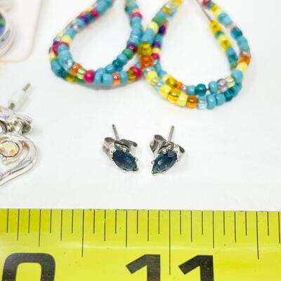 ASSORTED BLUE & SILVER TONED EARRINGS