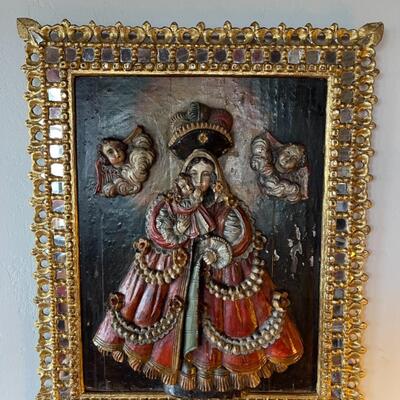 Item 2. RARE Tabladilla  Virgin of Guápulo, with angels, painted carved relief in wood, Madonna and child. Circa 1700.