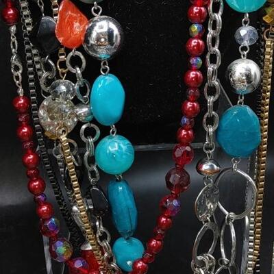 #162 Beautiful Large Lot of Costume Jewelry