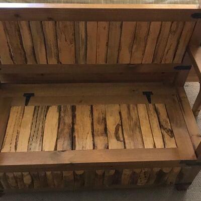 Rustic Pine Bench/Chest. Local pick up only in Auburn, CA