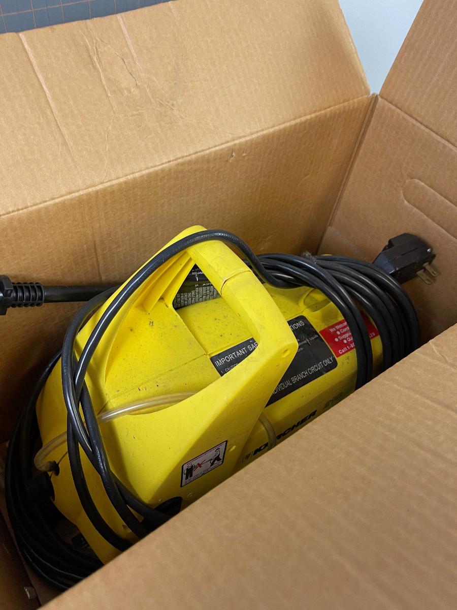 259 Karcher 210 Plus 1300 PSI Pressure Washer Electric