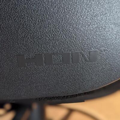 HON Desk Chair, very nice condition