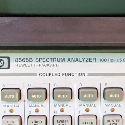 Techtronix Spectrum Analyzer