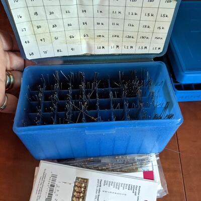 Case of resistors blue