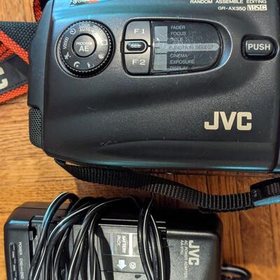JVC Compact VHS Recorder