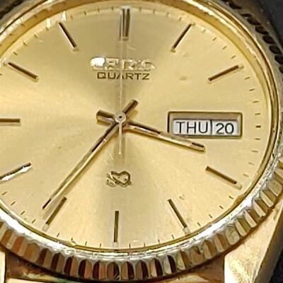 #166 ( 3) Vintage Seiko Watches