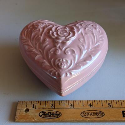 Vintage ceramic container