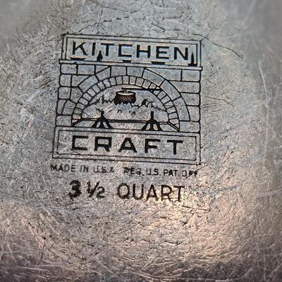 2 Kitchen Craft pans