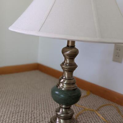 Versatile table lamp