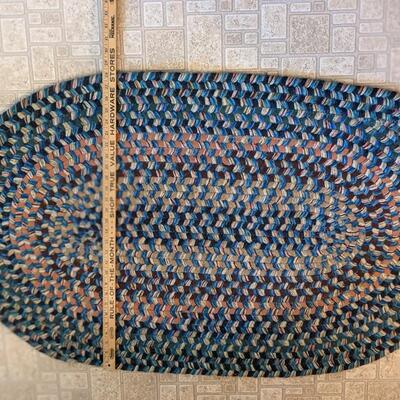 Wovn rug in exc condition