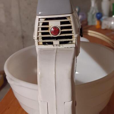 Incredible shape GE mixer