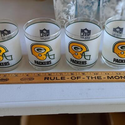 Like New Packers glasses