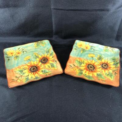 Set of 2 Maxceraâ„¢ Sunflower Floral Serving Platters Square Plates