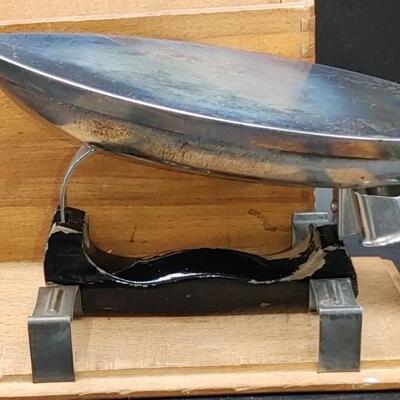 #171 vintage Mitsubishi travel iron in wooden box