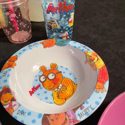 Lot 29  Assorted Kid-Friendly Plastic Dishes  