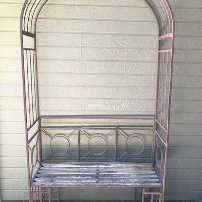 Rustic Metal Bench With Arch. Local pick up only in Auburn, CA.