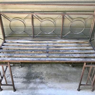Rustic Metal Bench With Arch. Local pick up only in Auburn, CA.