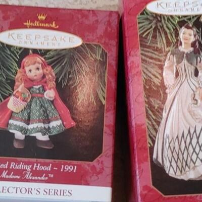 #176 ( 11) Vintage Hallmark Ornaments Gown W The Wind &,More