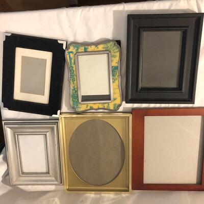 Lot 3 - Picture Frames & Stands