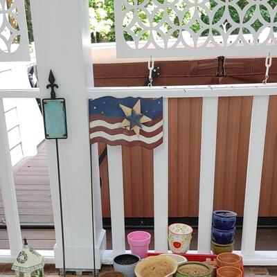 #168 Garden Lot Glass fleur-de-lis, Planters & More 