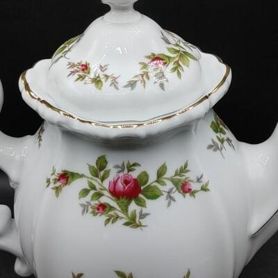 #178 Johann Haviland Porcelain Rose Teapot