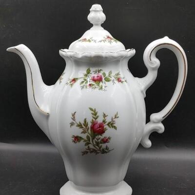 #178 Johann Haviland Porcelain Rose Teapot