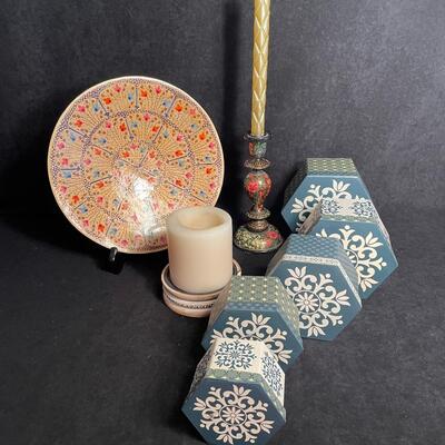 Lot 56  Miscellaneous Decor Lot with Nesting Boxes