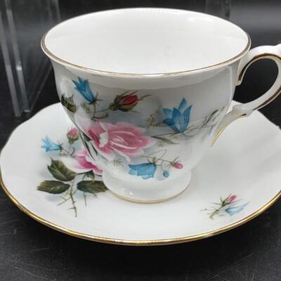 #188 (4) English Bone China Tea Cups & Saucers