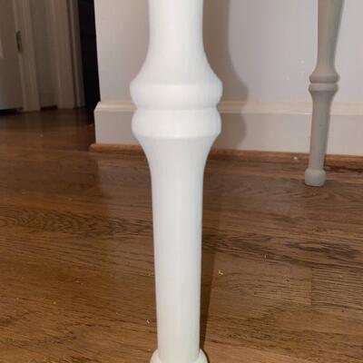 #189 Small Round Glass Top Table 