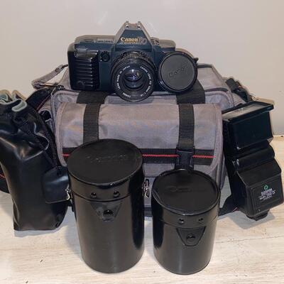#194 Vintage Cannon T70 Film Camera