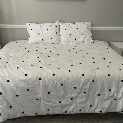 Lot 99  Kate Spade Polka Dot Comforter and Shams