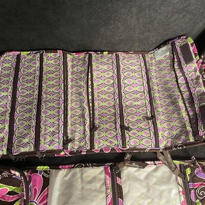Lot 110  Vera Bradley 3 pc 