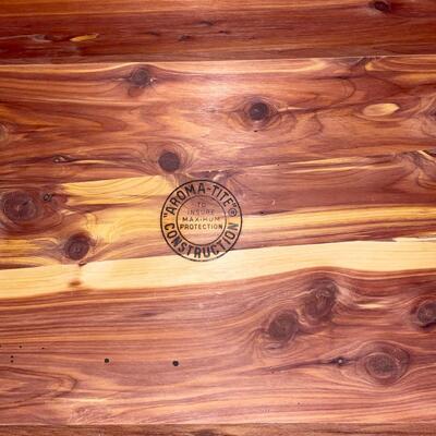 Lot 140  Lane Cedar Chest