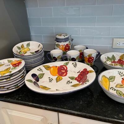 Lot 147  Ceramic Pasta Dish Set