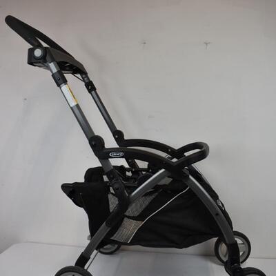 Graco Infant Seat Stroller (NO SEAT) Clean