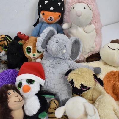 Lot of Assorted Stuffies: Dog, Hedgehog, Elephant, Cats, etc