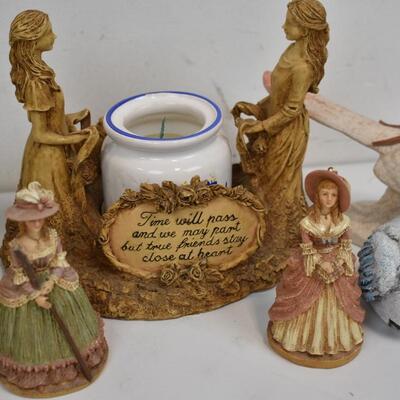 Various Small Statuettes, Ceramic/Porcelain: Women, Statue of Liberty, Bird, etc