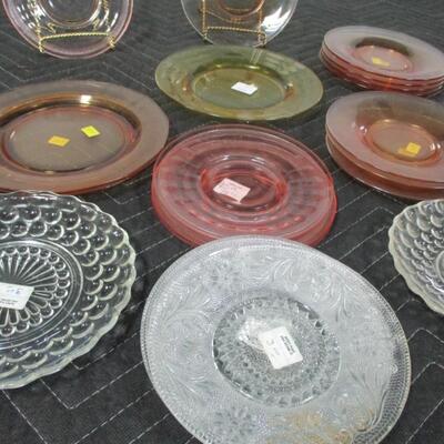 Lot 5 - Glass Plates - Several Colors 