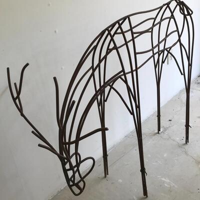 Metal Deer Yard Art. Local pick up only in Auburn, CA.