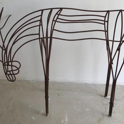 Metal Deer Yard Art. Local pick up only in Auburn, CA.