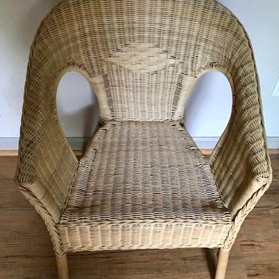 Wicker Chair. Local pick up only in Auburn, CA.