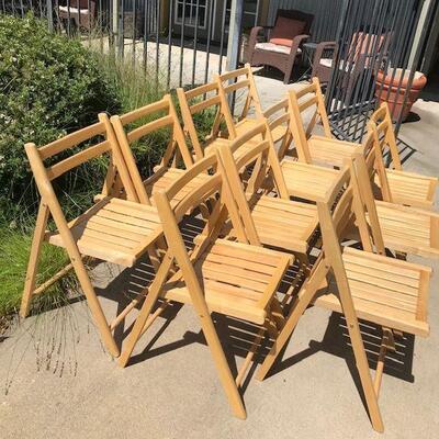 Eleven Folding Wooden Chairs. Local pick up only in Auburn, CA.
