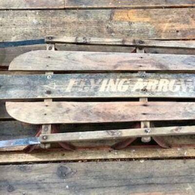 Flying Arrow Vintage Sled. Local pick up only in Auburn, CA.