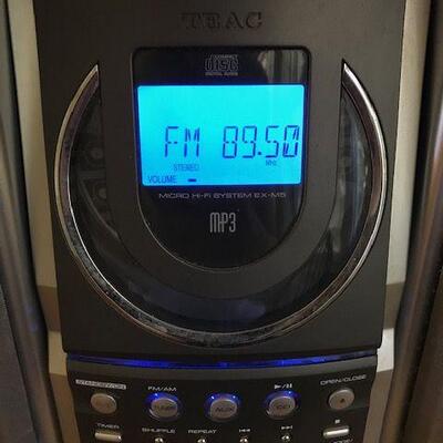 Teac Micro Hi-Fi System Ex-M5. Local pick up only in Auburn, CA.