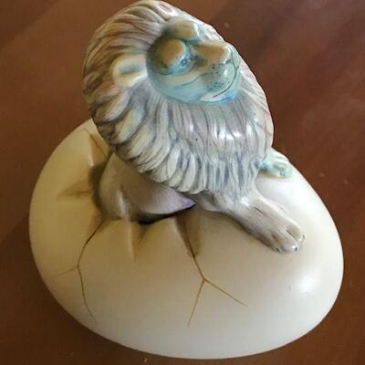 Lion Figure In Ceramic Egg By Sergio Bustamante. Local pick up only in Auburn, CA.