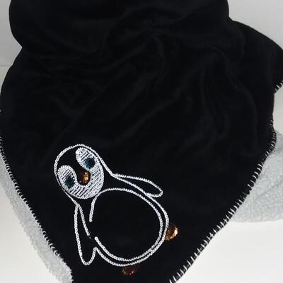 Lot 211  Black Fleece Blanket with Sequin Penguin