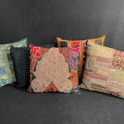 Lot 215  5 Beaded Accent Pillows